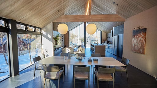 Hibiku Chalet Dining area