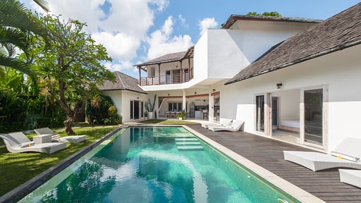 Hiburan Villas Zwembad 1