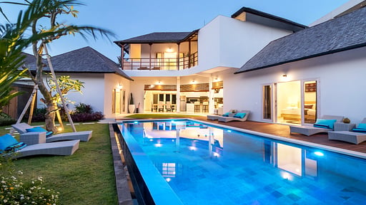 Hiburan Villas Kolam renang 1