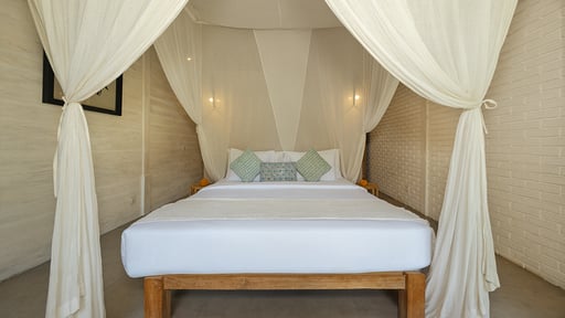 Little Mannao Bedroom 3