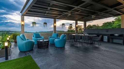 Magic Tuxedo Villa Rooftop lounge