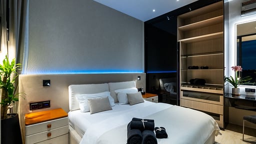 Magic Tuxedo Villa Bedroom 2