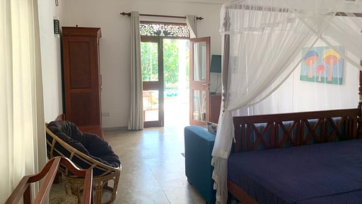 Mawbima Villa Hikkaduwa Bedroom 1