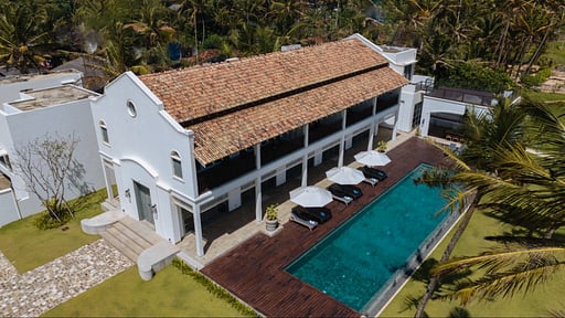 Myla Beach Villa Swimming pool