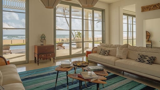 Myla Beach Villa Living room