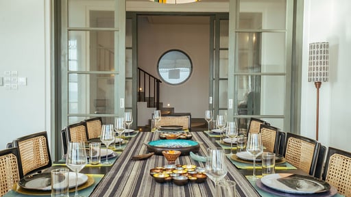 Myla Beach Villa Dining area