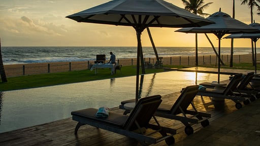 Myla Beach Villa Swimming pool