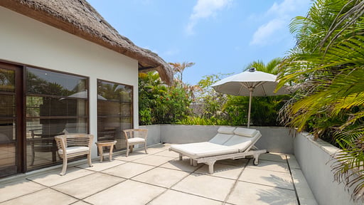 Nyaman Villa 8 Kamar Tidur 1
