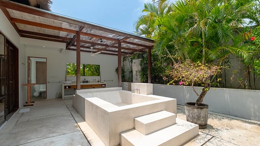 Nyaman Villa 8 Kamar Tidur 5