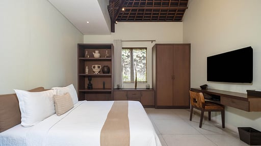 Nyaman Villa 8 Kamar Tidur 8