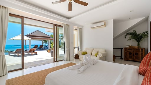 San Suk Villa Bedroom 1