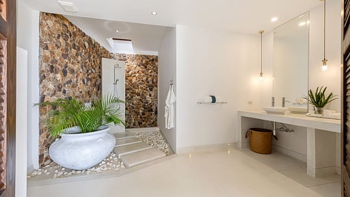 San Suk Villa Bedroom 1