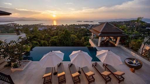 San Suk Villa Swimming pool