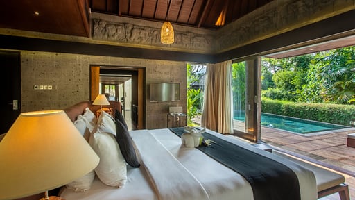 Sanctoo Riverside Pool Villa Schlafzimmer 1