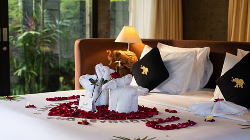 Sanctoo Riverside Pool Villa Schlafzimmer 1