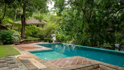 Satori Villa Бассейн