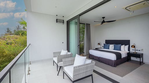 Selong Selo Family Villa 5 Bedroom 4