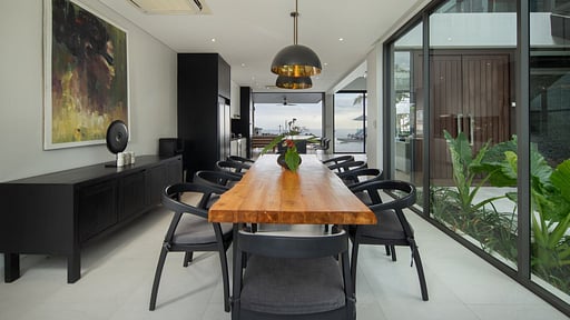Selong Selo Family Villa 5 Dining area