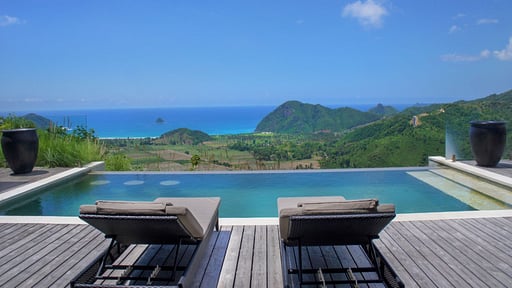 Selong Selo Villa 2 Swimming pool