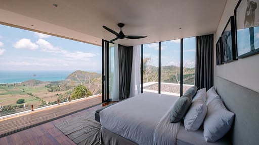 Selong Selo Villa 5 Bedroom 1