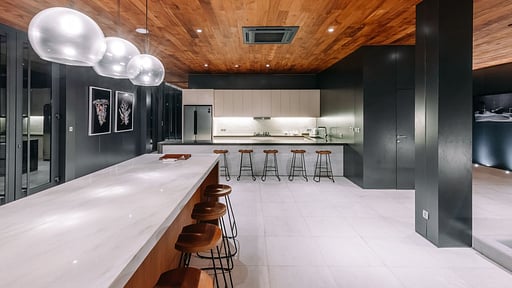 Selong Selo Villa 5 Kitchen