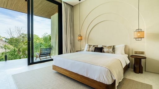 The Arch Villa Bedroom 6