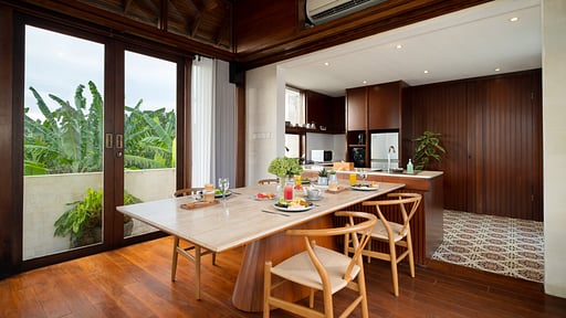 The Chands Two Dining area