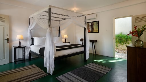 The Deco House Kamar Tidur 4