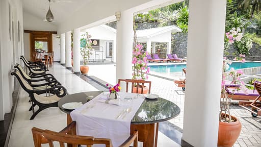 The Flame Tree Estate Terrace/Veranda
