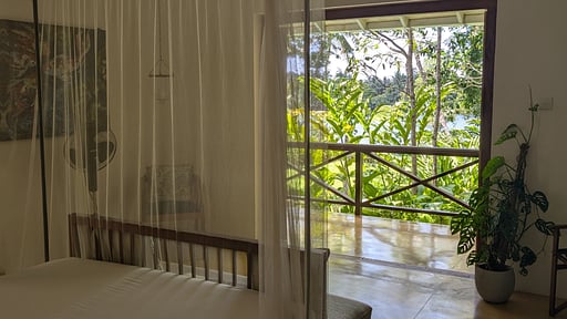 The Lake House Bedroom 2