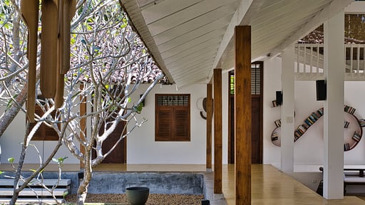 The Lake House Terrace/Veranda