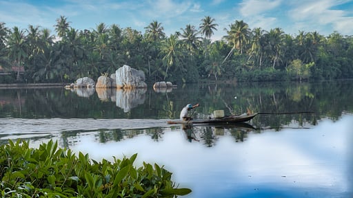 The Lake House Surroundings