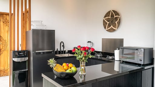 The Loft Noon Kitchen