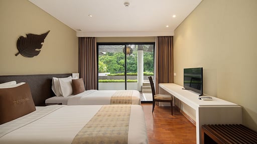 The Sterling Villa Bedroom 3