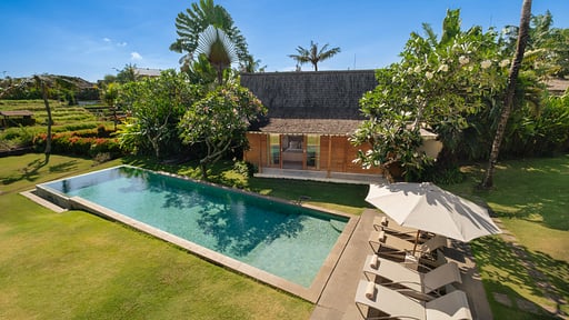 Alea Estate Swimming pool 1
