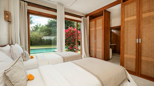 Alea Estate Bedroom 7