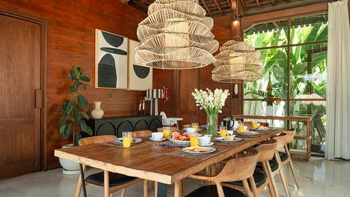 Alea Estate Dining area 2