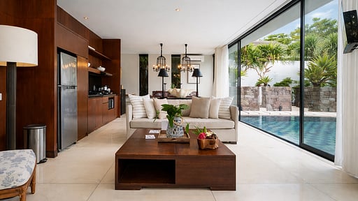 Villa Ambergris Living room