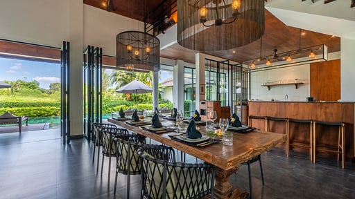 Villa Anam Tiga Dining area