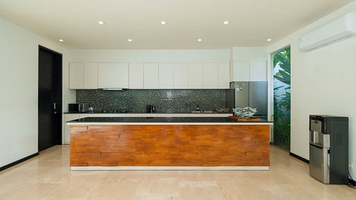 Villa Aquila Kitchen