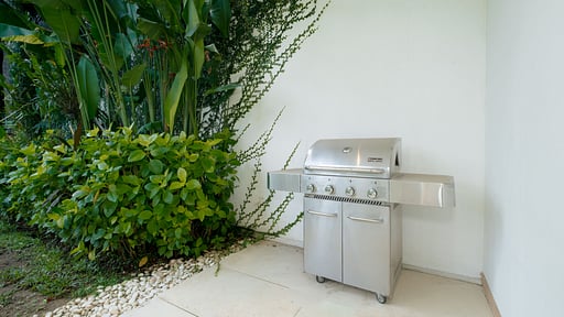 Villa Aquila BBQ equipment