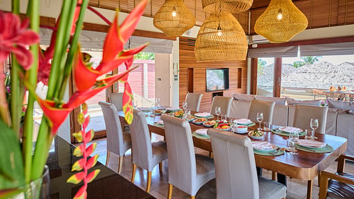 Villa Ayundra Dining area