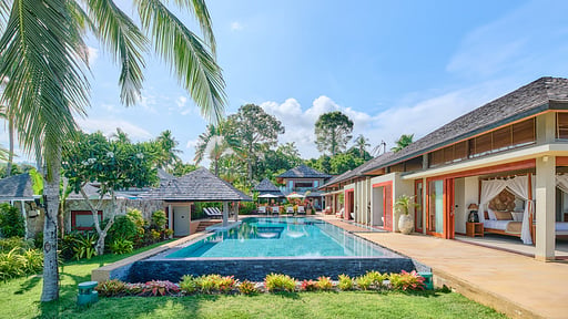 Villa Ayundra Swimming pool
