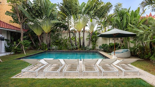 Villa Bali Manis Swimming pool