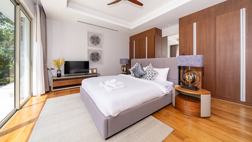Villa Botanica B6 Bedroom 1