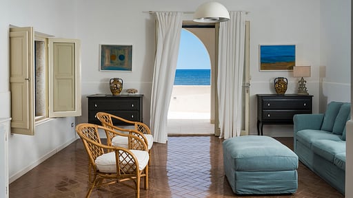 Villa Brezza Marina Living room