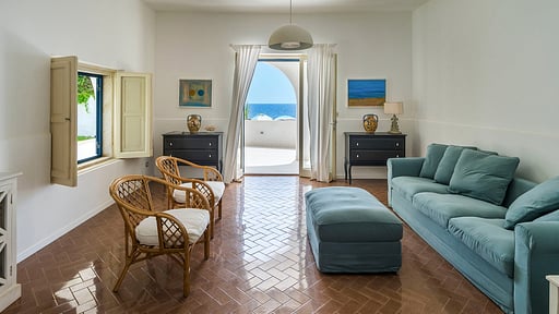 Villa Brezza Marina Living room