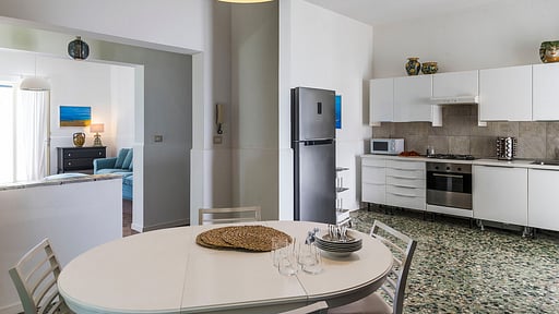 Villa Brezza Marina Dining area