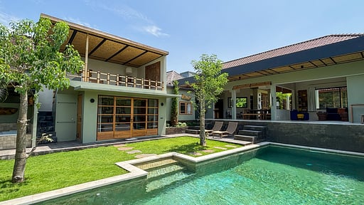 Villa Bumi Swimming pool