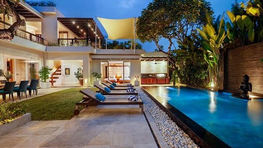 Villa Camellia Jimbaran Swimming pool